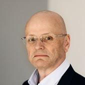 hallstein_300x300.jpg