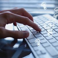 illustrasjon av hånd over tastatur bak et filter med spørsmålstegn