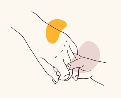 Voksen og barn som holder hender